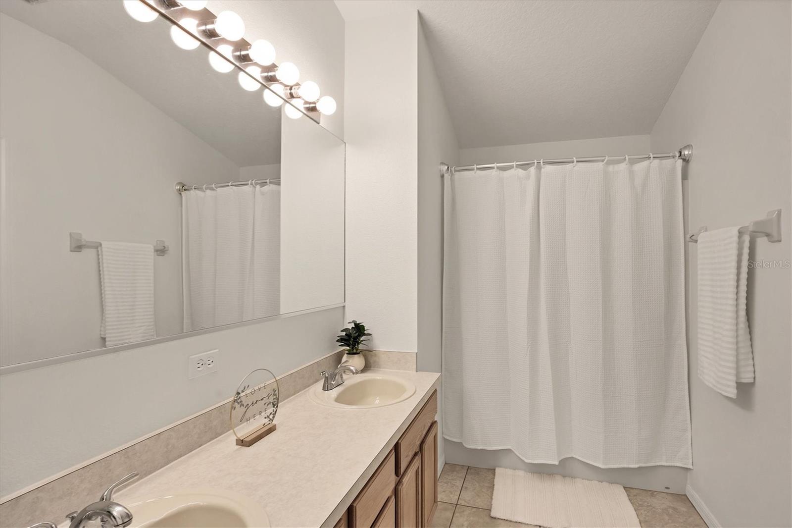 Image 30 of 50 For 14866 Skip Jack Loop 104