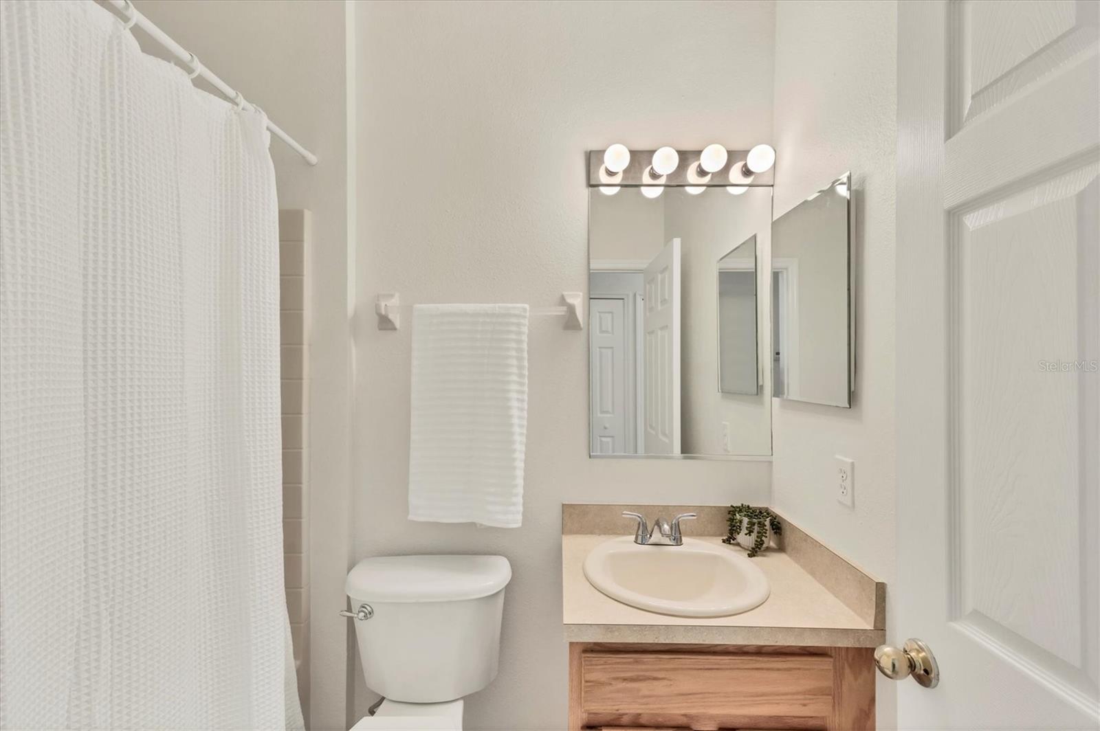 Image 44 of 50 For 14866 Skip Jack Loop 104