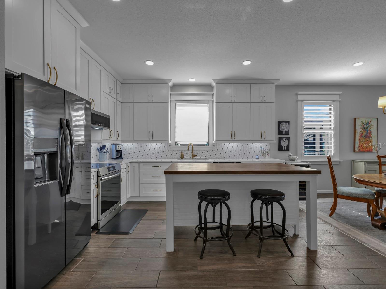 Image 10 of 47 For 5531 107th Terrace E