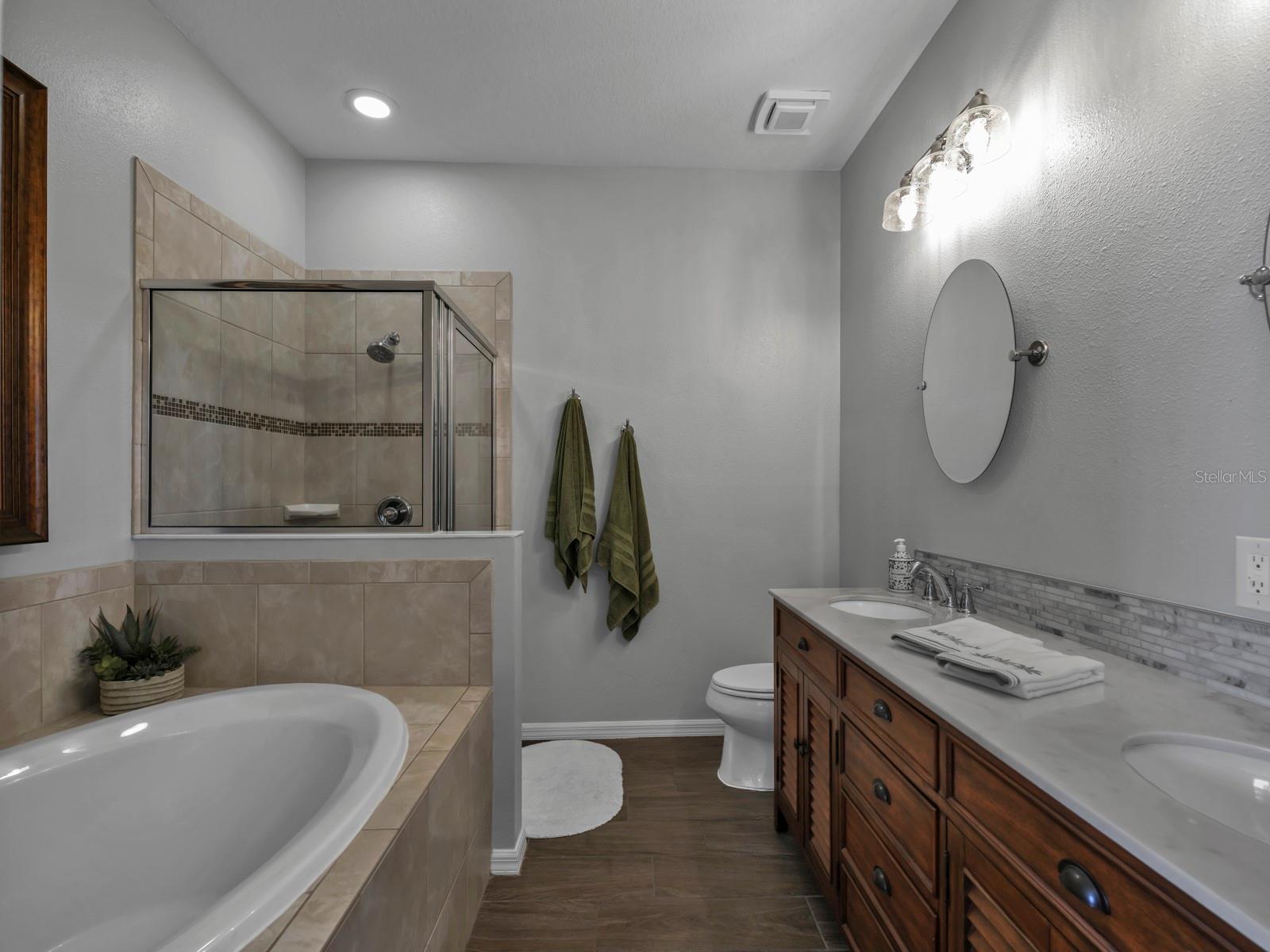 Image 25 of 47 For 5531 107th Terrace E