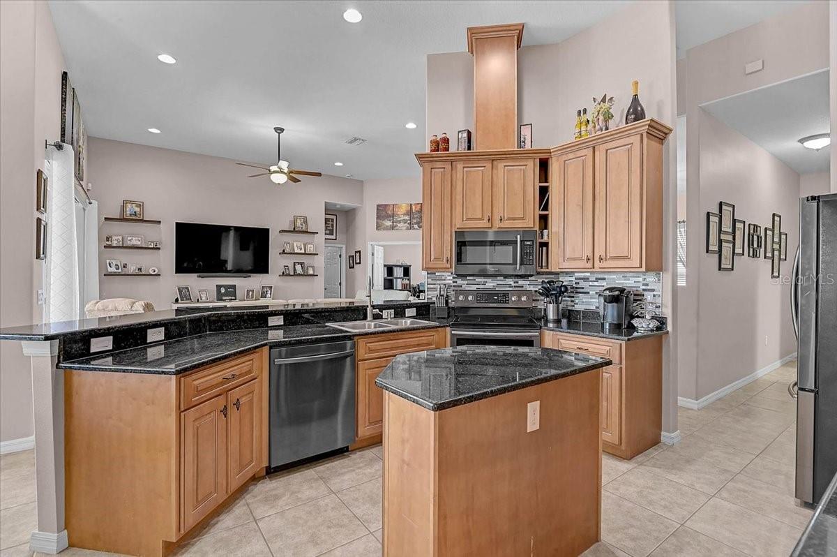 Image 12 of 67 For 25202 61st Avenue