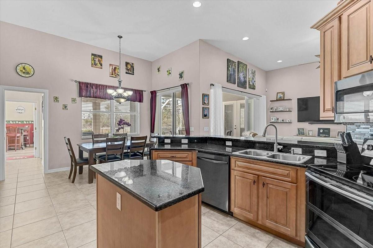 Image 13 of 67 For 25202 61st Avenue