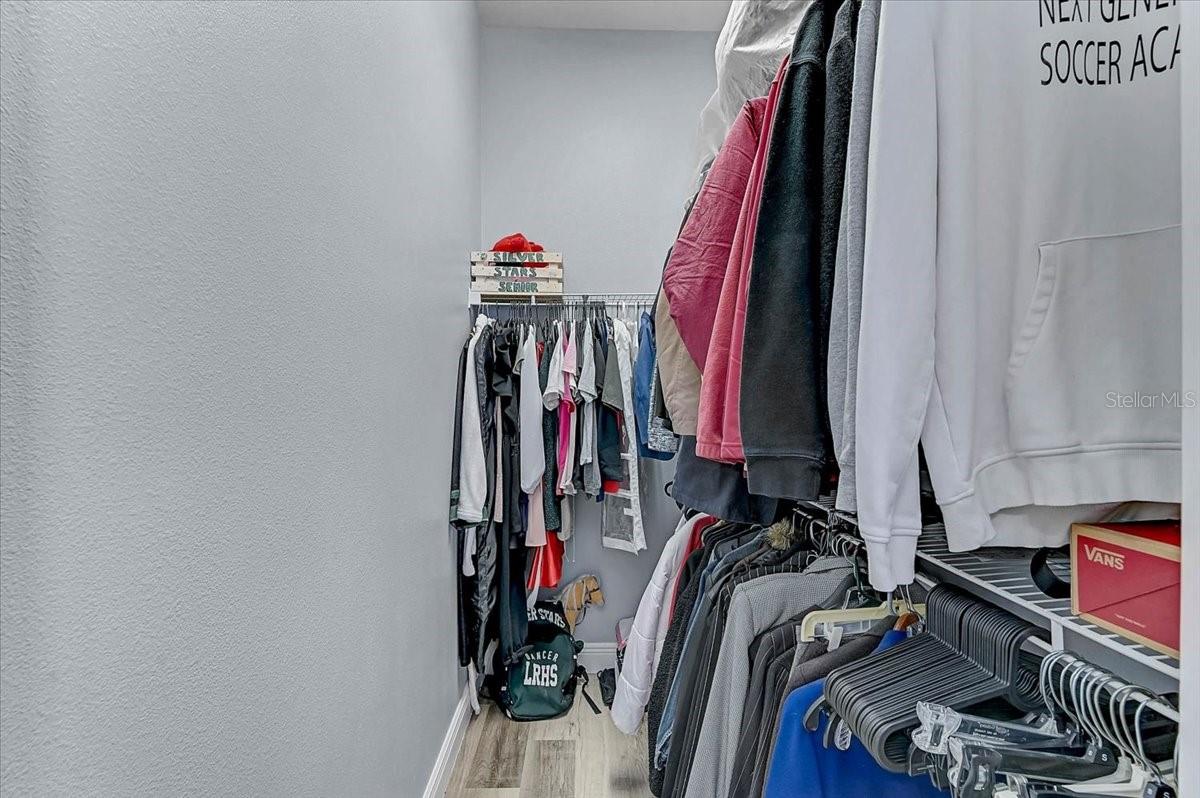 Image 25 of 67 For 25202 61st Avenue