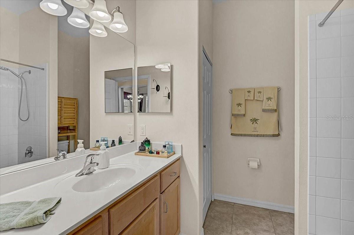 Image 26 of 67 For 25202 61st Avenue