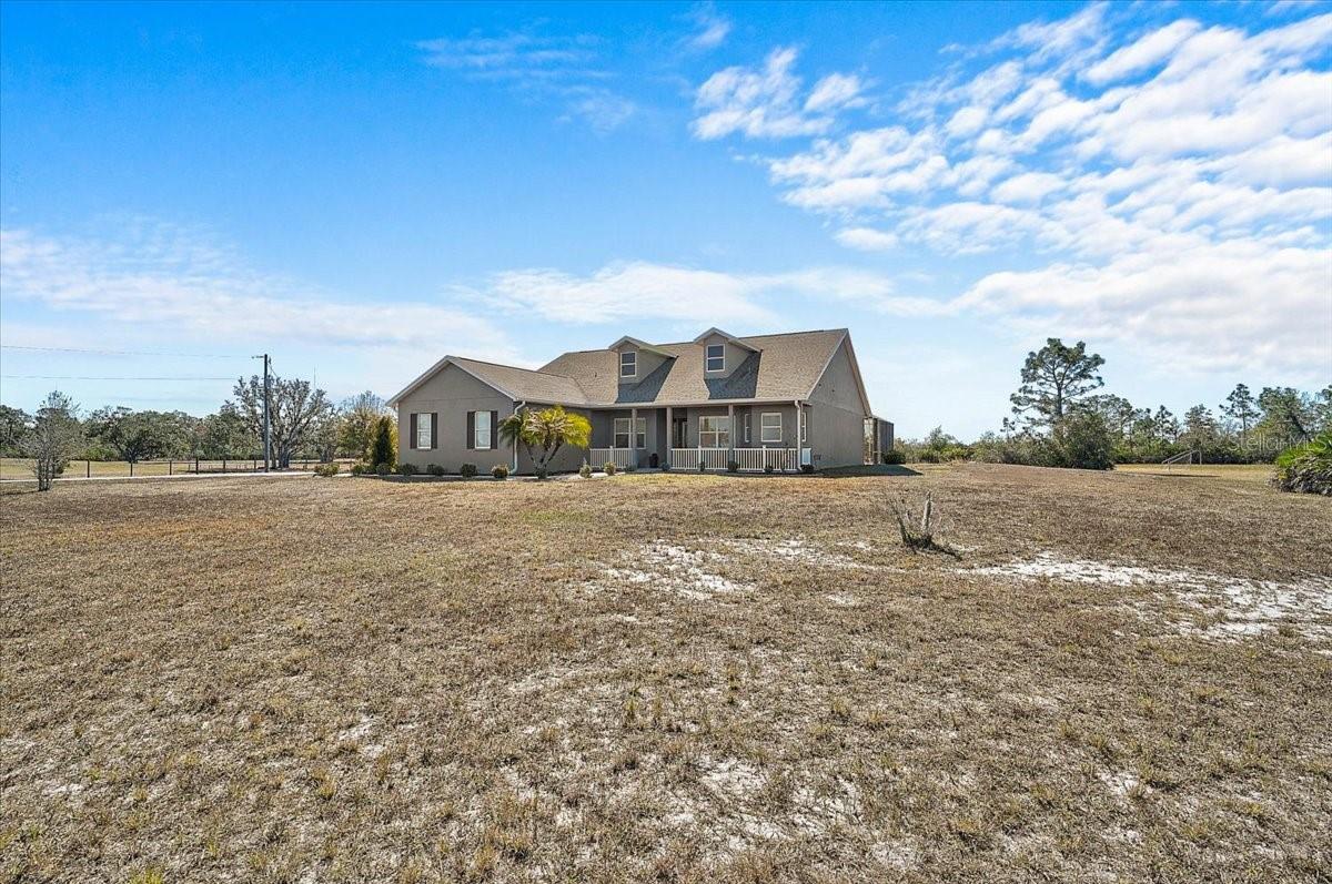 Image 3 of 67 For 25202 61st Avenue