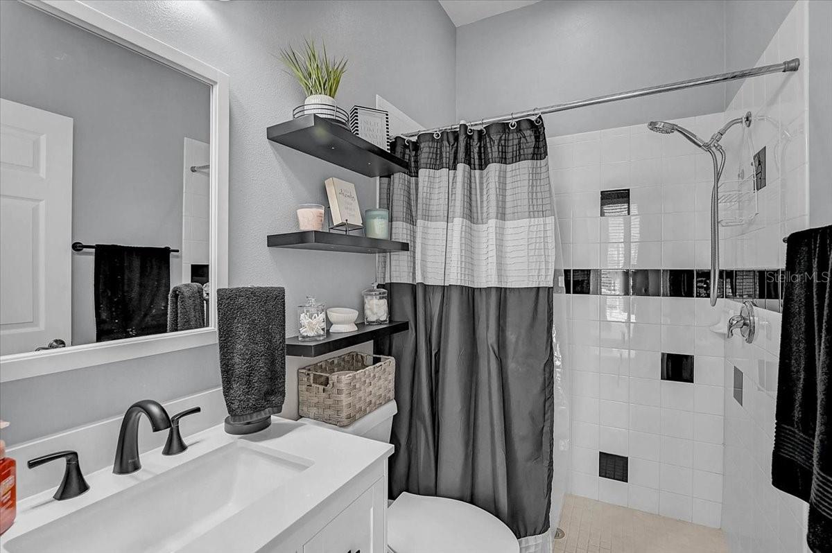 Image 31 of 67 For 25202 61st Avenue