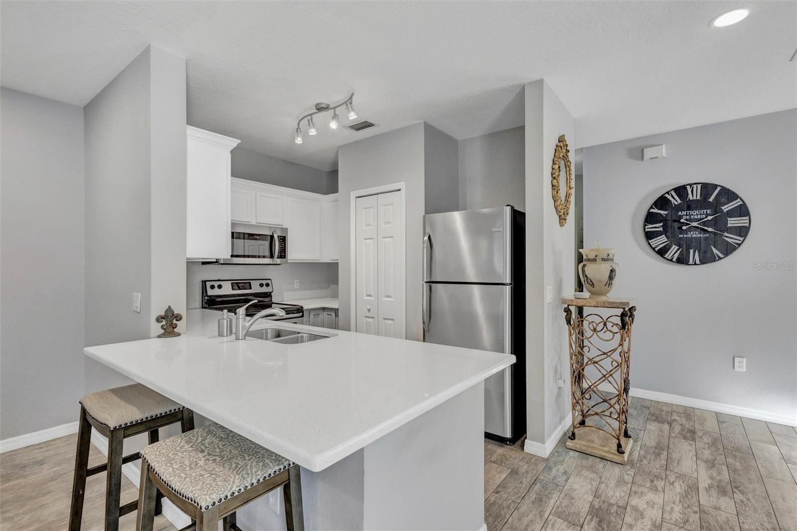 Image 6 of 42 For 14925 Skip Jack Loop