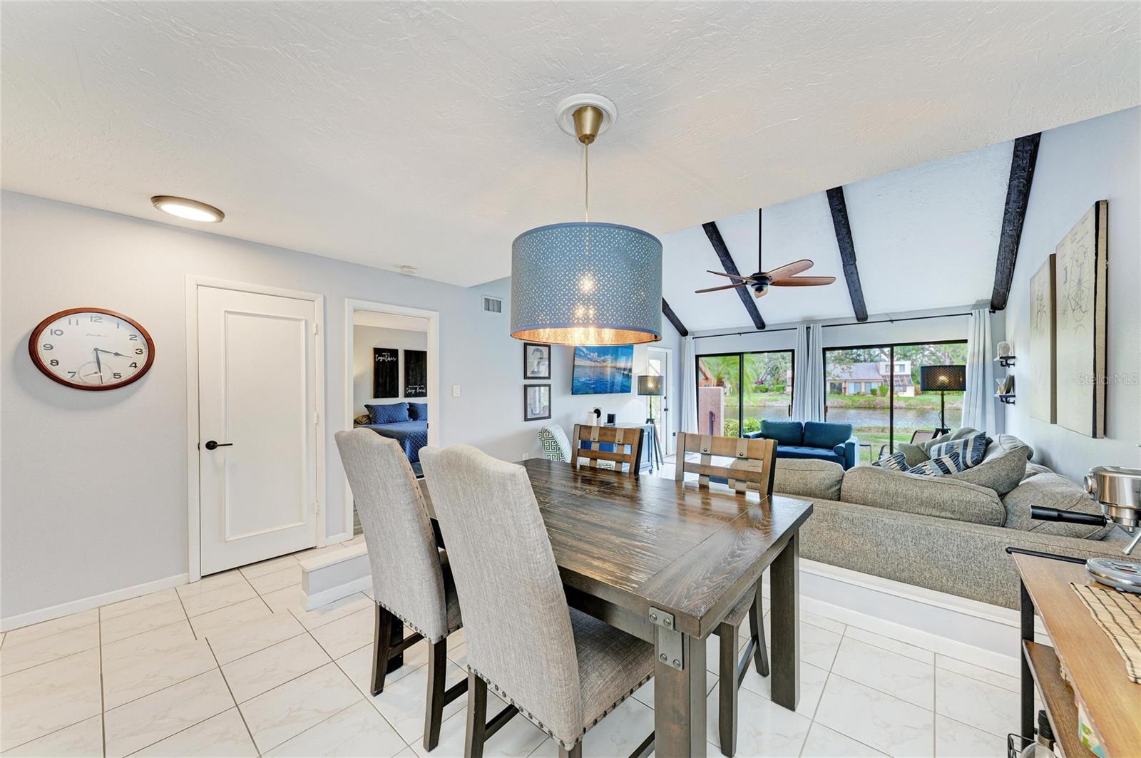 Image 10 of 71 For 5315 Myrtle Wood 46