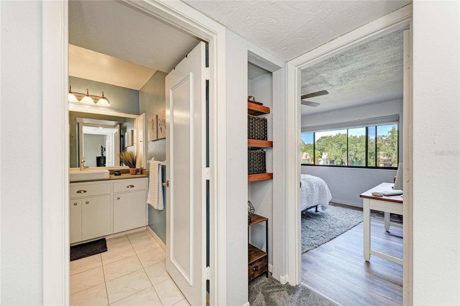 Image 33 of 71 For 5315 Myrtle Wood 46