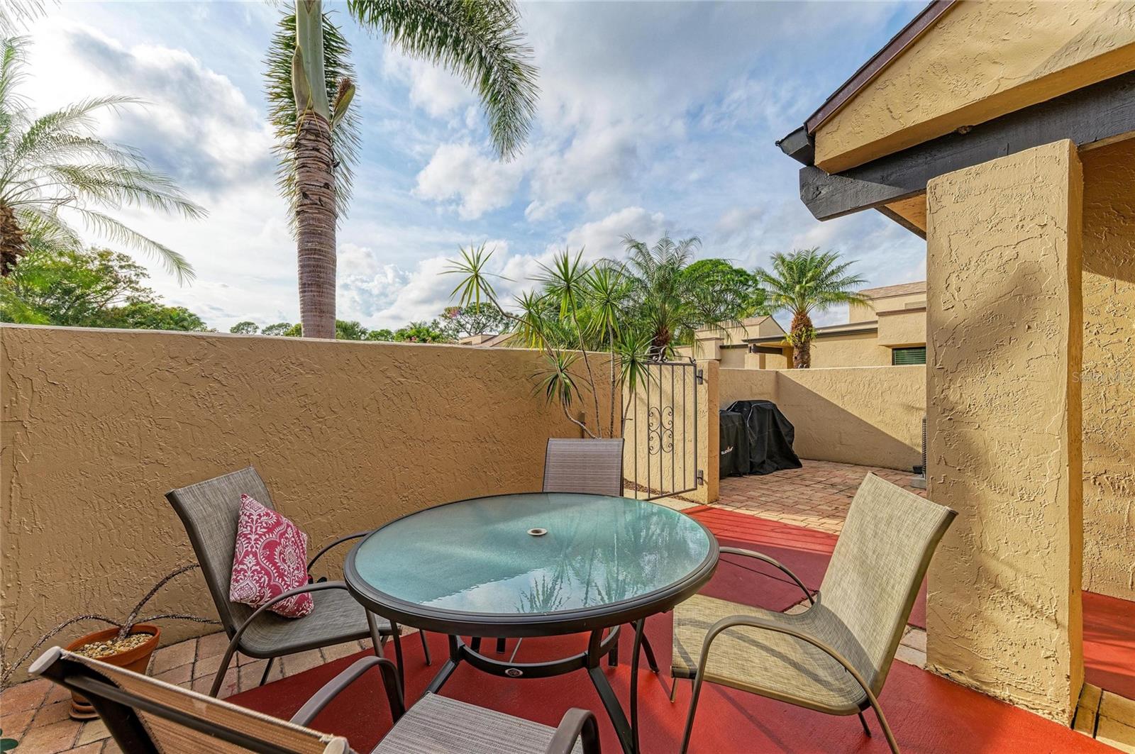 Image 45 of 71 For 5315 Myrtle Wood 46