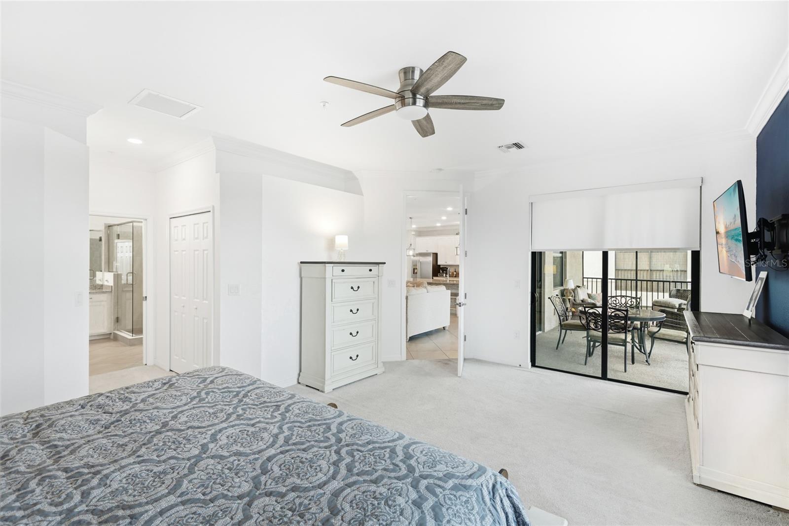 Image 16 of 44 For 6025 Worsham Lane 102