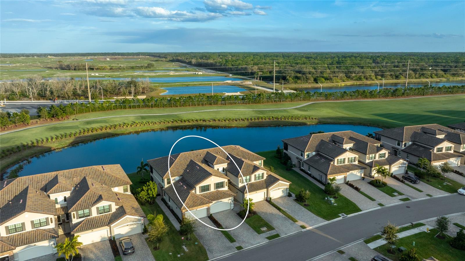 Image 2 of 44 For 6025 Worsham Lane 102