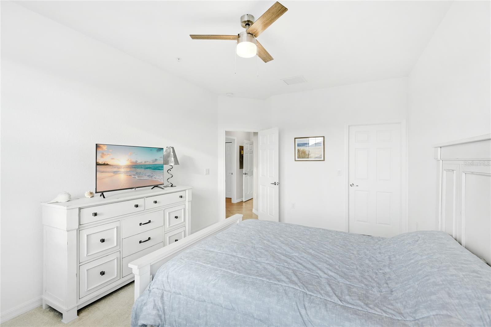 Image 24 of 44 For 6025 Worsham Lane 102