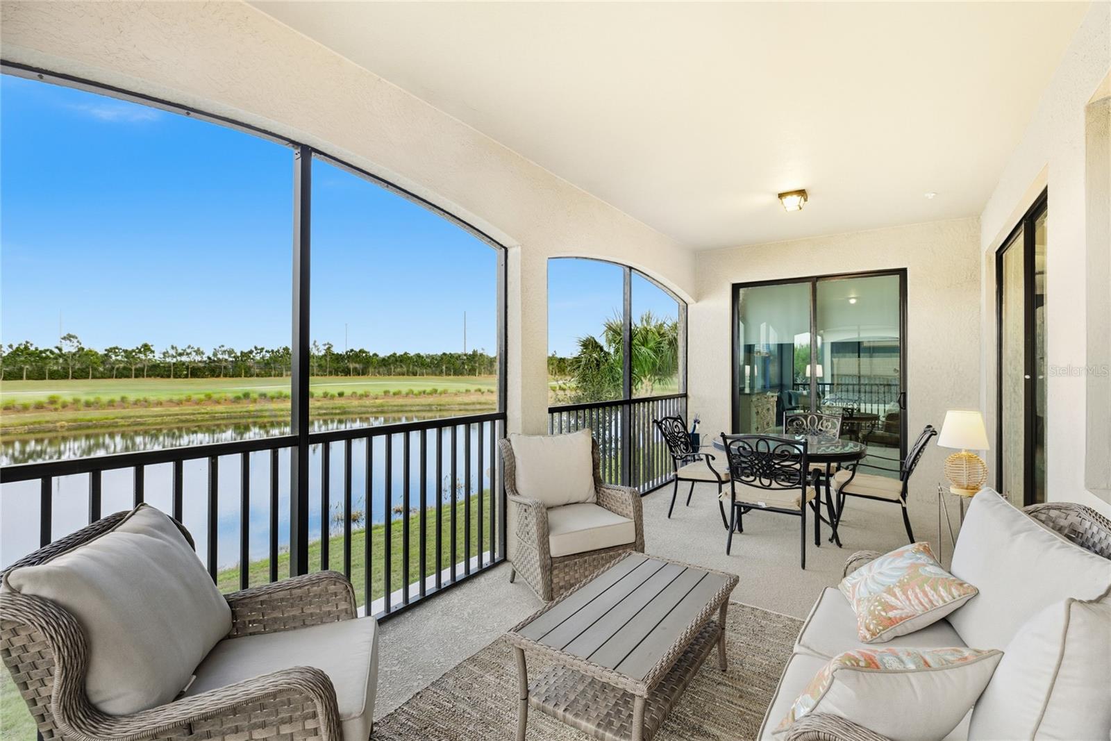 Image 27 of 44 For 6025 Worsham Lane 102