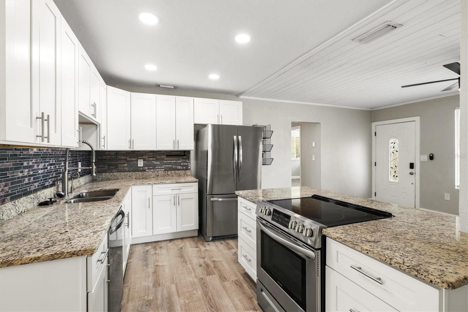 Image 12 of 94 For 2586 Tami Sola Street