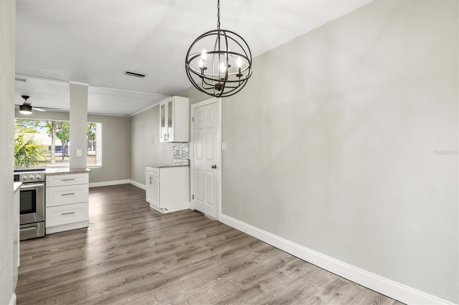 Image 16 of 94 For 2586 Tami Sola Street