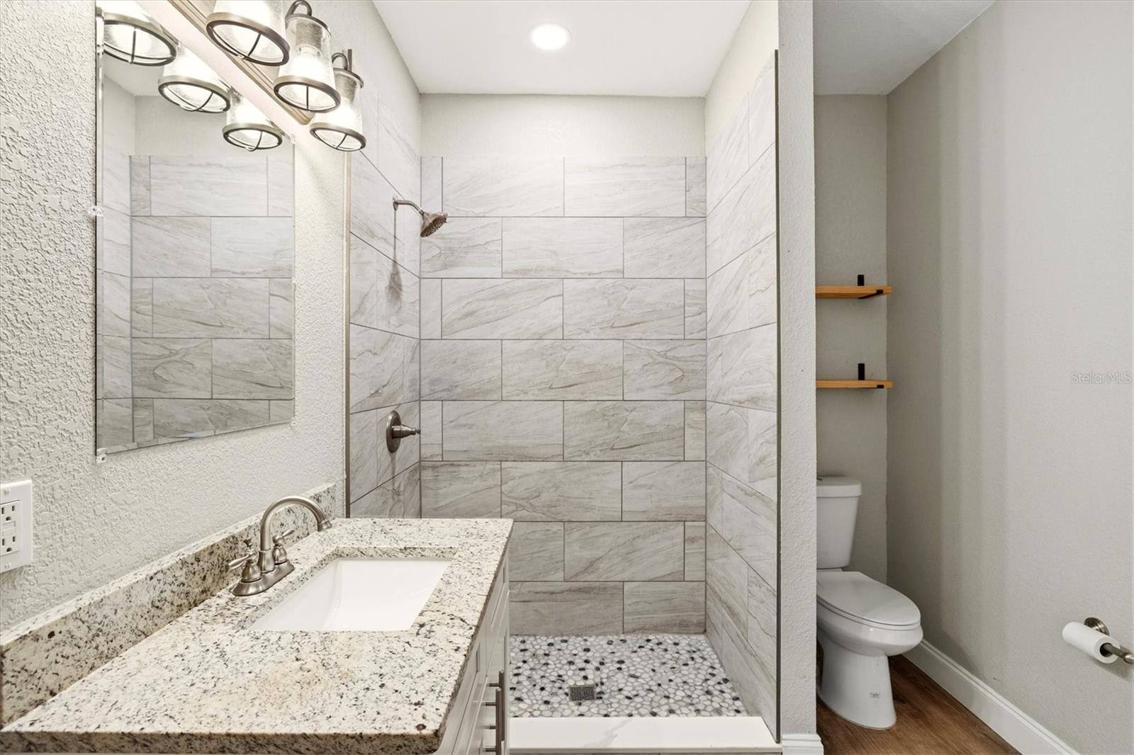 Image 24 of 94 For 2586 Tami Sola Street