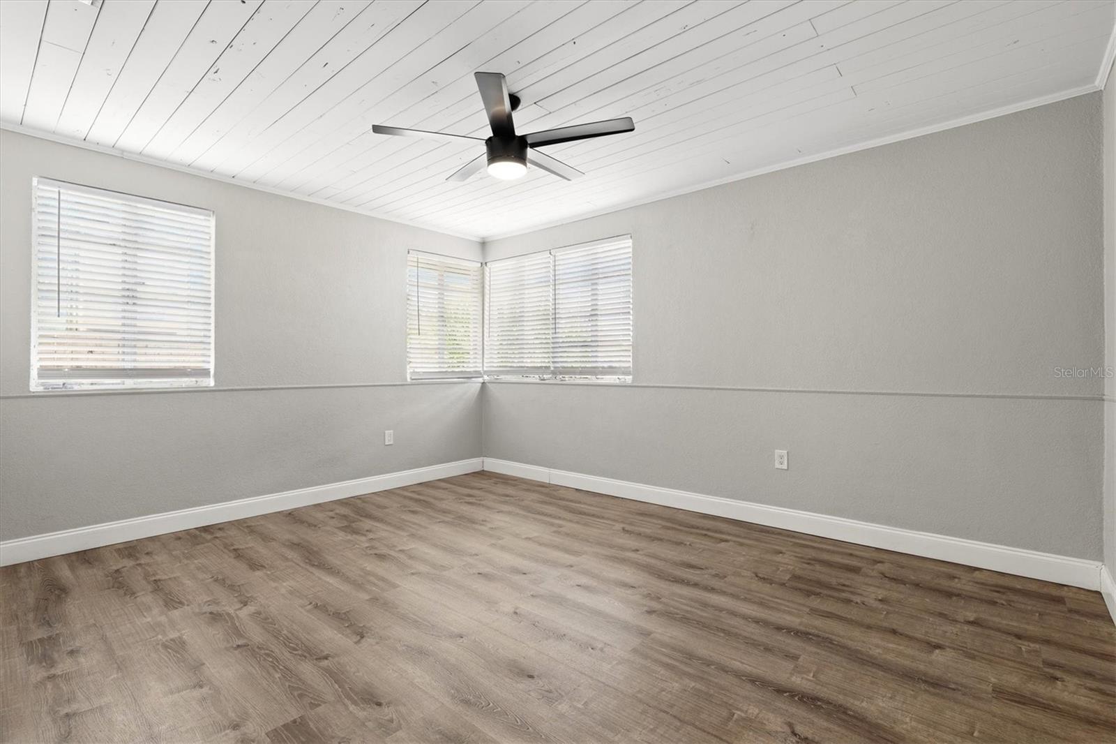 Image 25 of 94 For 2586 Tami Sola Street