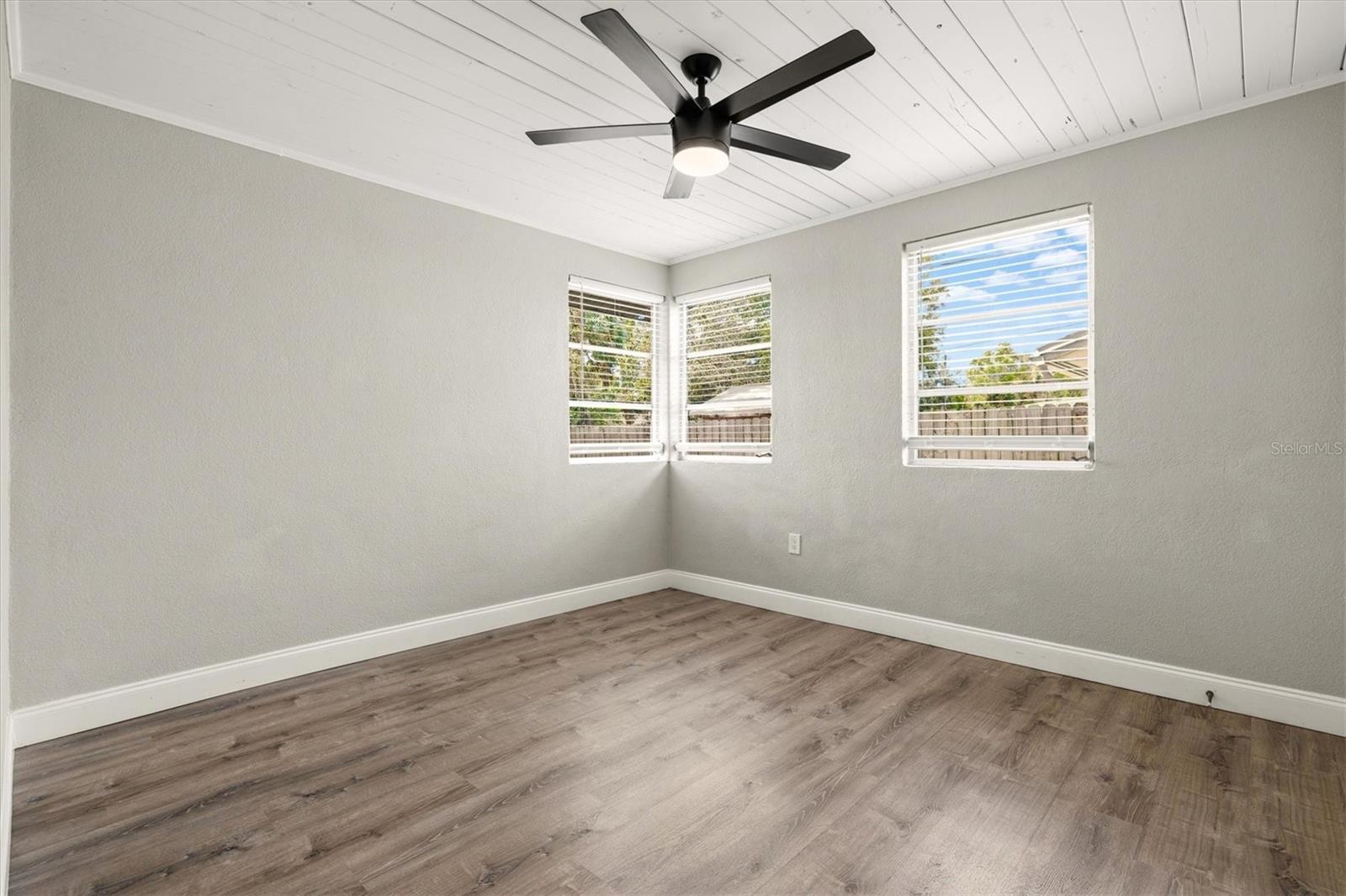 Image 30 of 94 For 2586 Tami Sola Street