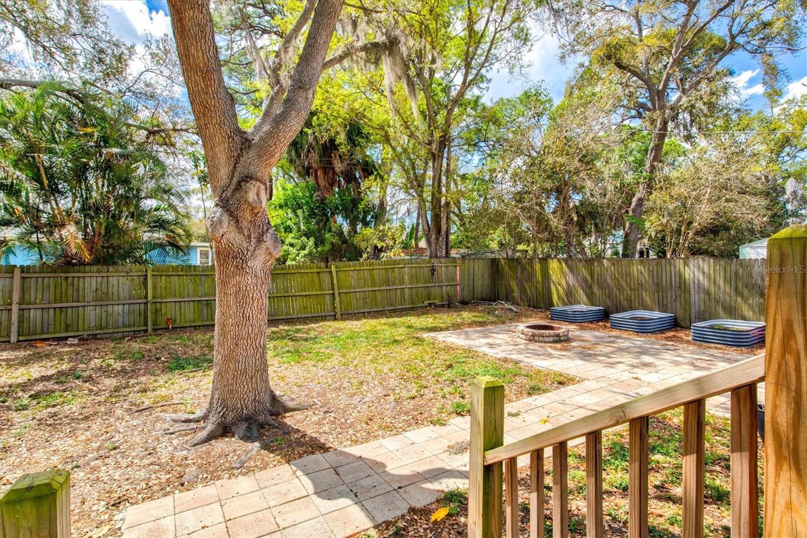 Image 35 of 94 For 2586 Tami Sola Street