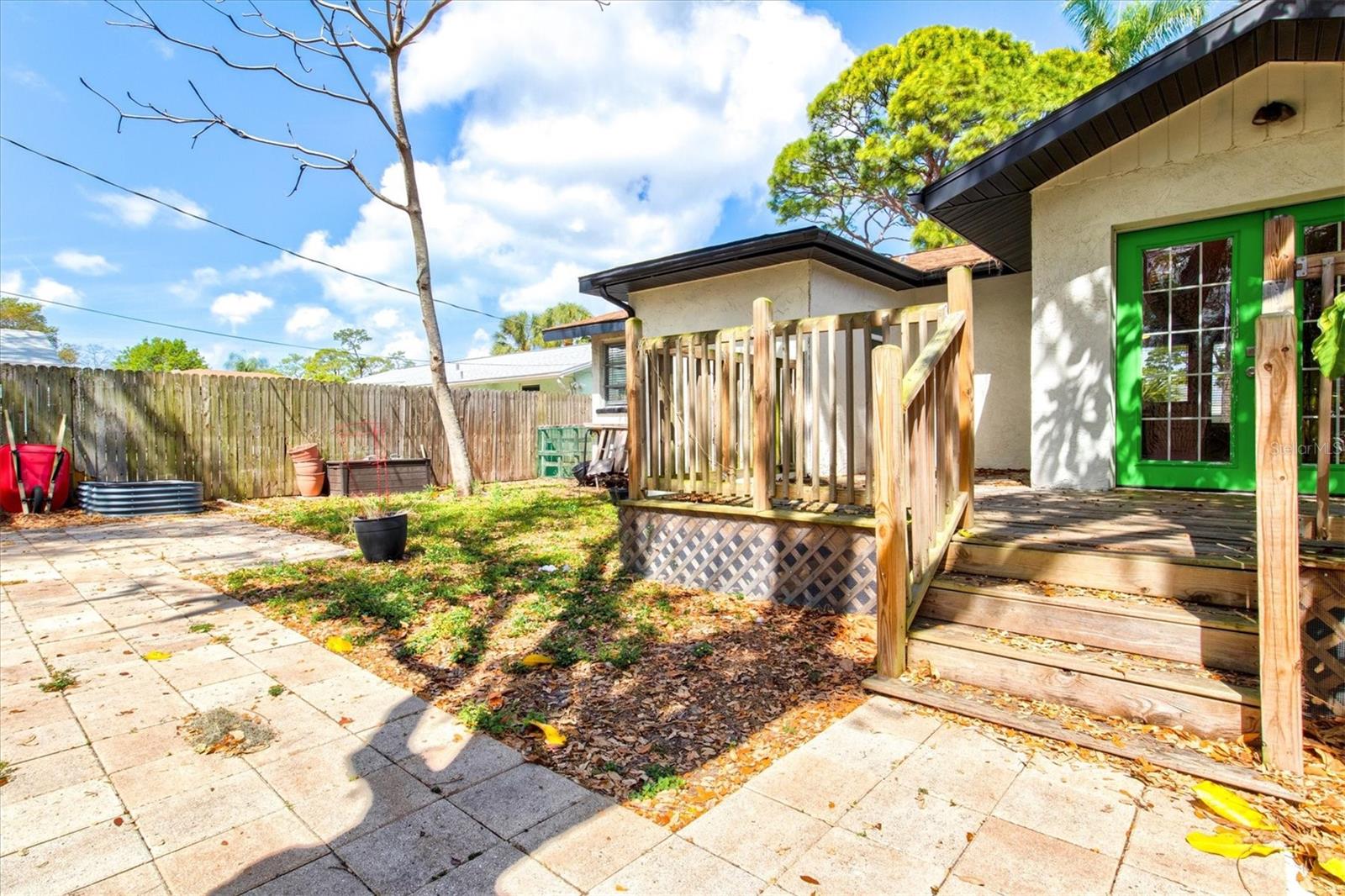 Image 40 of 94 For 2586 Tami Sola Street