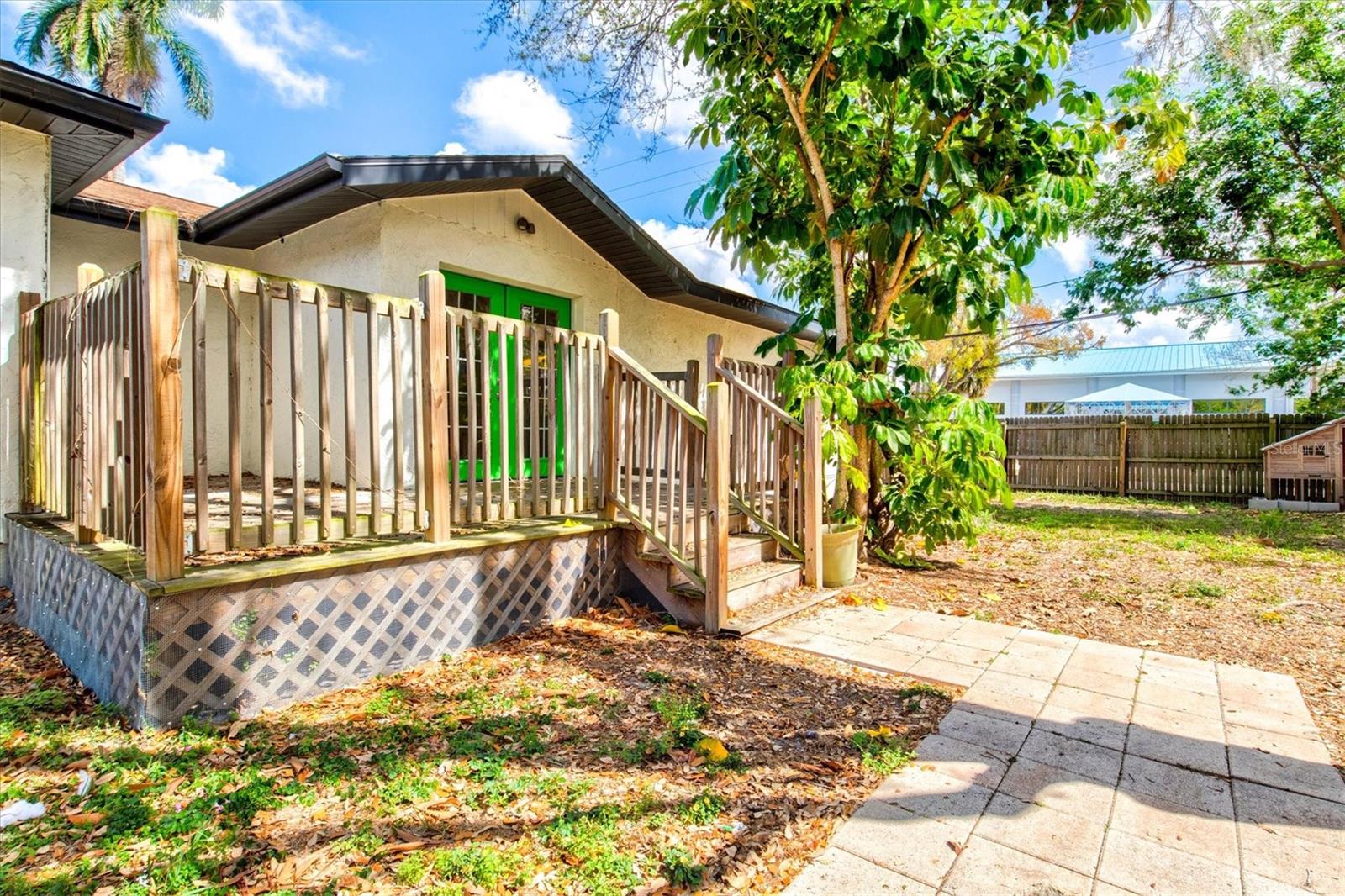 Image 41 of 94 For 2586 Tami Sola Street