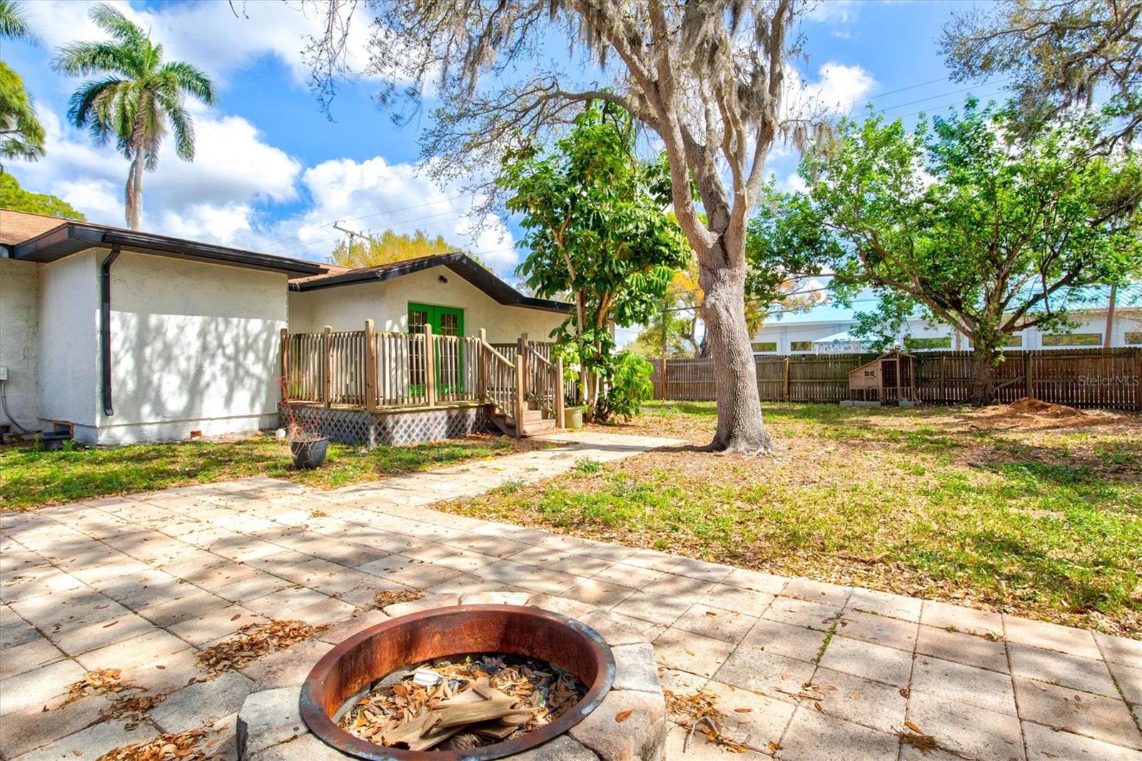 Image 43 of 94 For 2586 Tami Sola Street