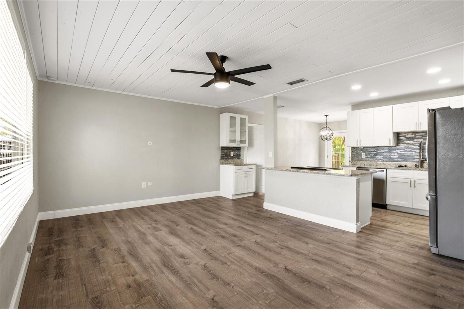 Image 5 of 94 For 2586 Tami Sola Street