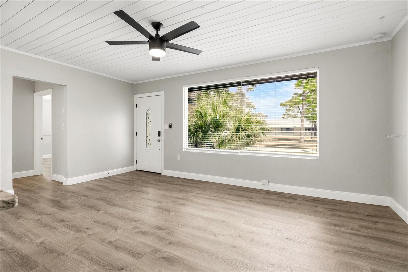 Image 6 of 94 For 2586 Tami Sola Street