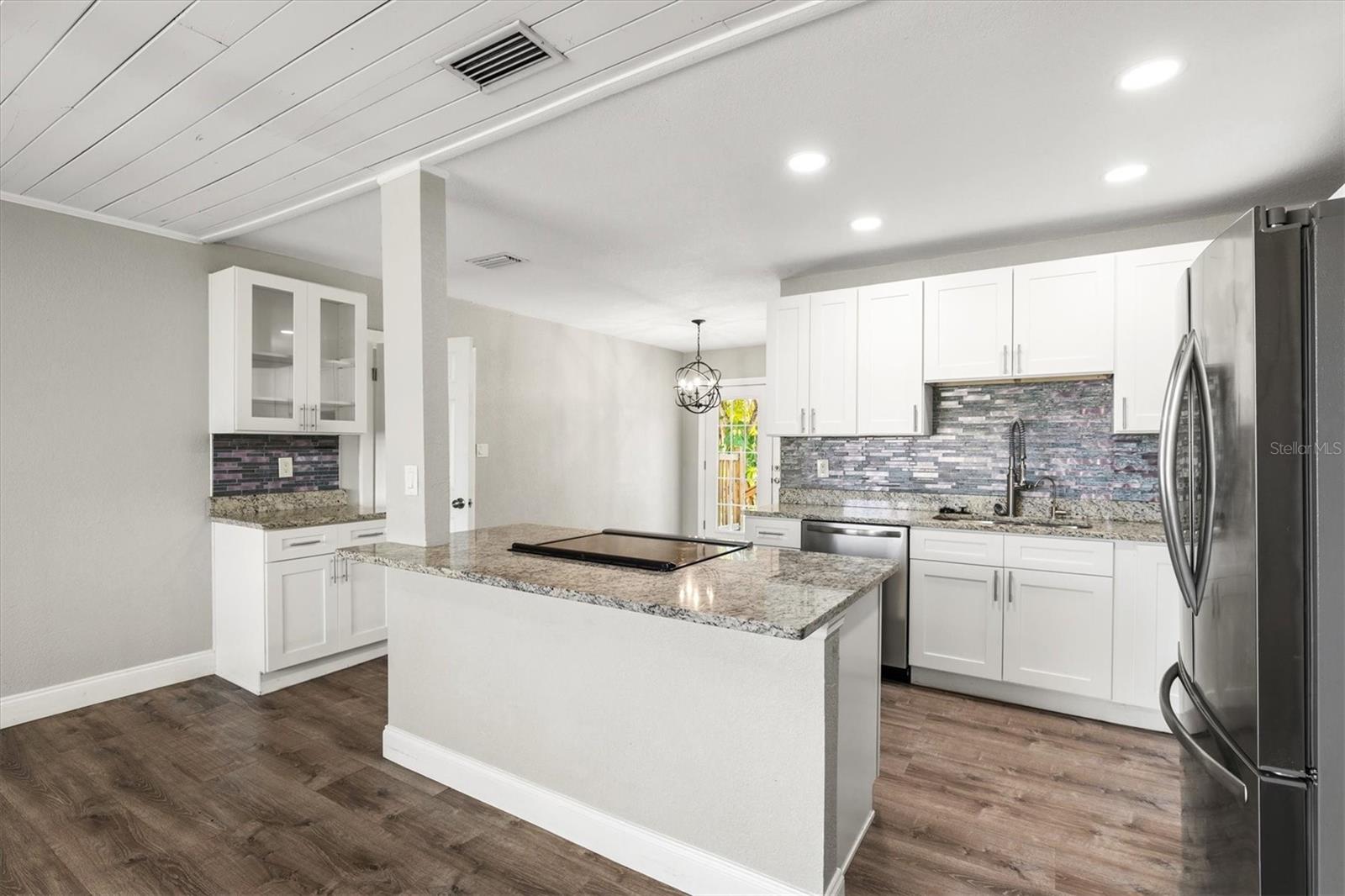 Image 8 of 94 For 2586 Tami Sola Street