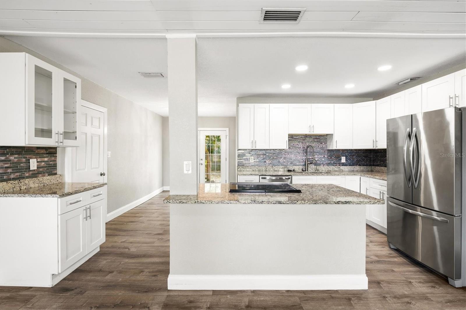 Image 9 of 94 For 2586 Tami Sola Street