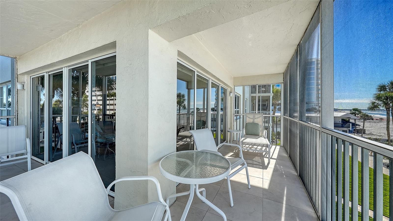 Image 28 of 42 For 800 Benjamin Franklin Drive 308