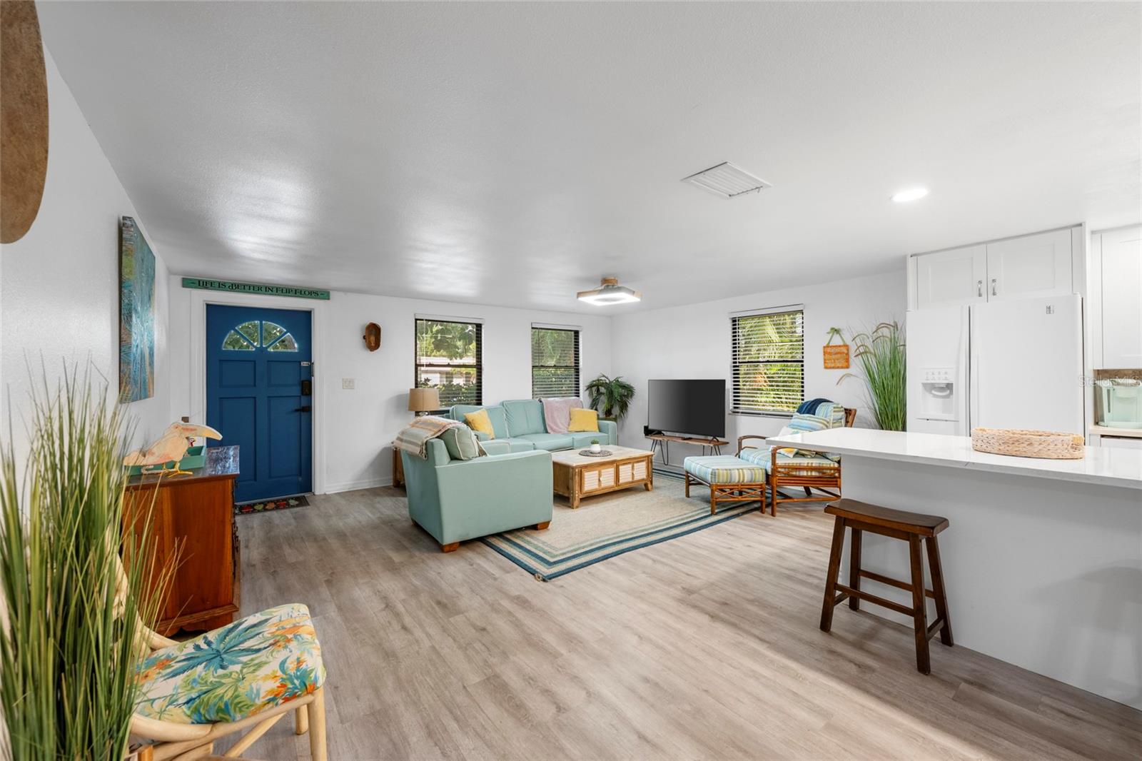 Image 11 of 36 For 7795 Wright Avenue