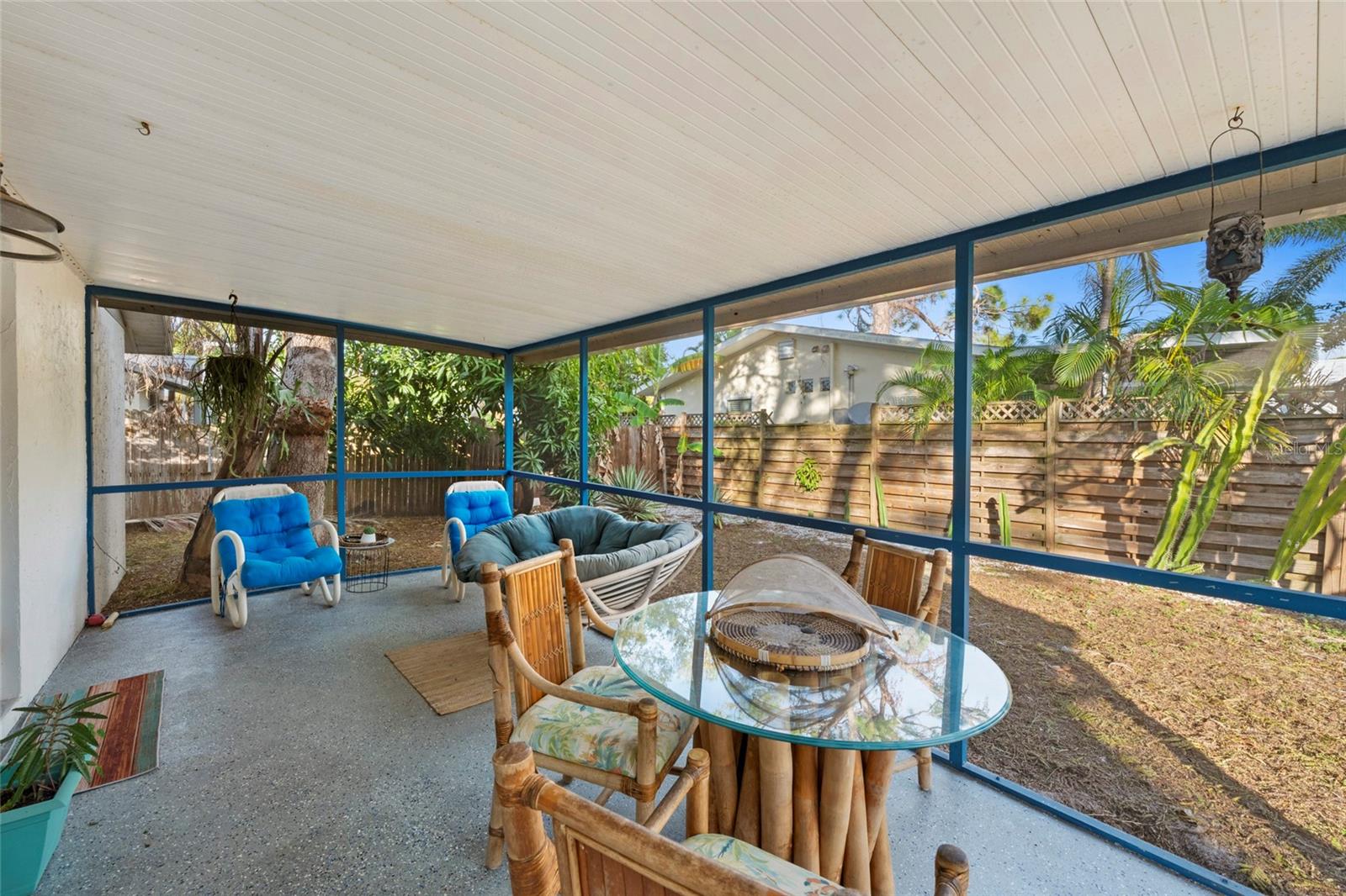 Image 23 of 36 For 7795 Wright Avenue