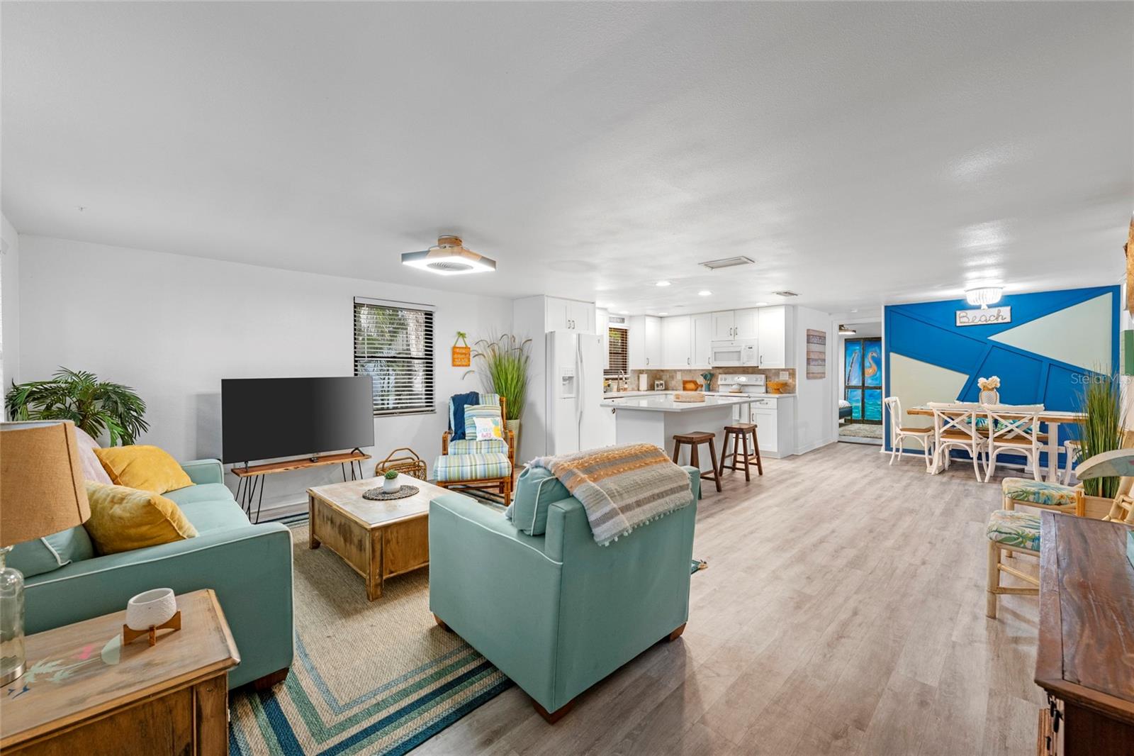 Image 3 of 36 For 7795 Wright Avenue