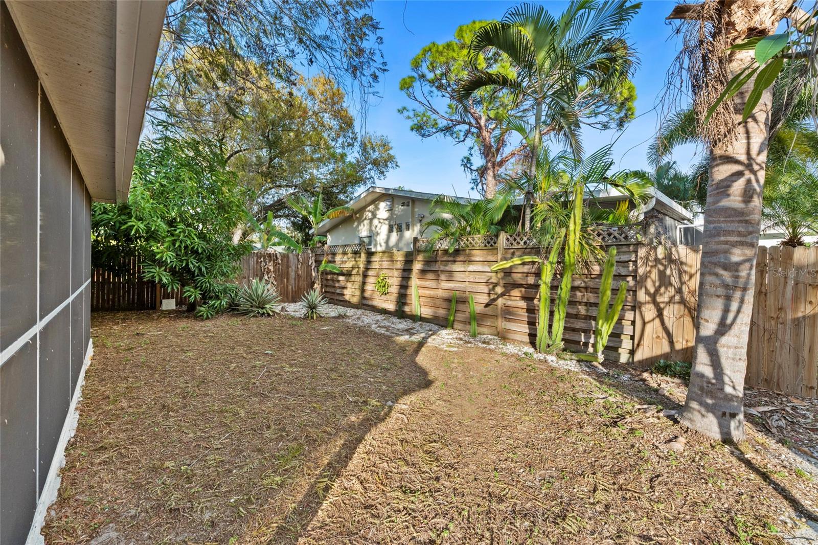 Image 30 of 36 For 7795 Wright Avenue