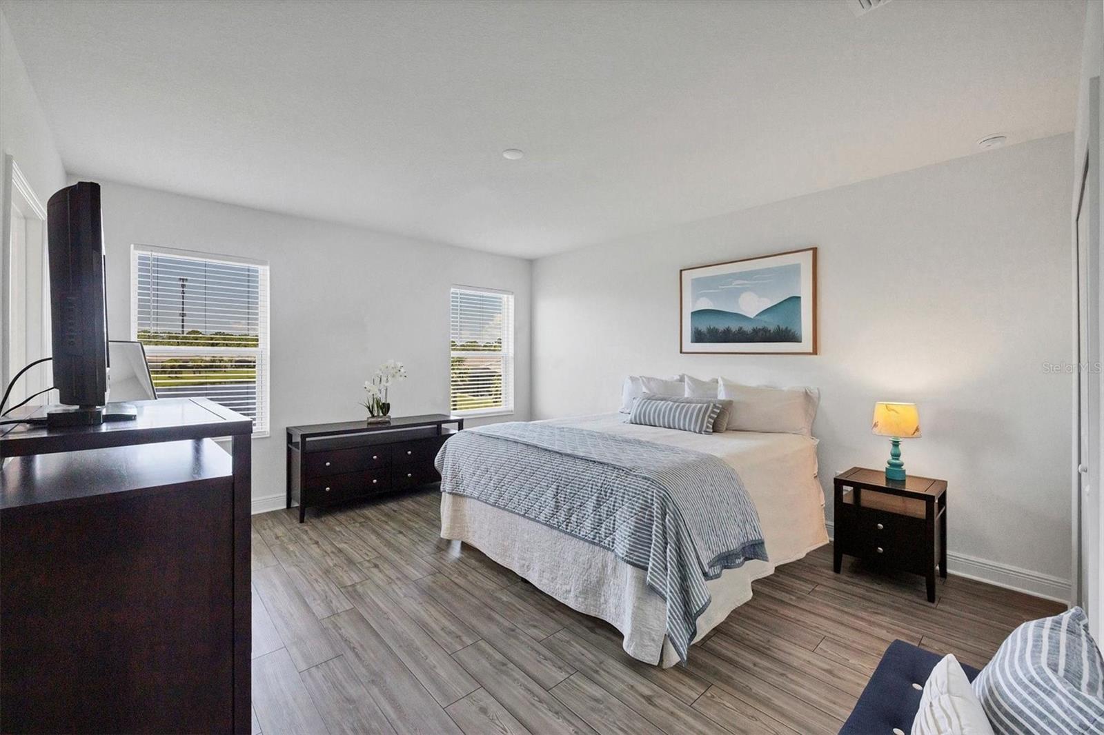 Image 13 of 52 For 9924 Crystal Isles Circle