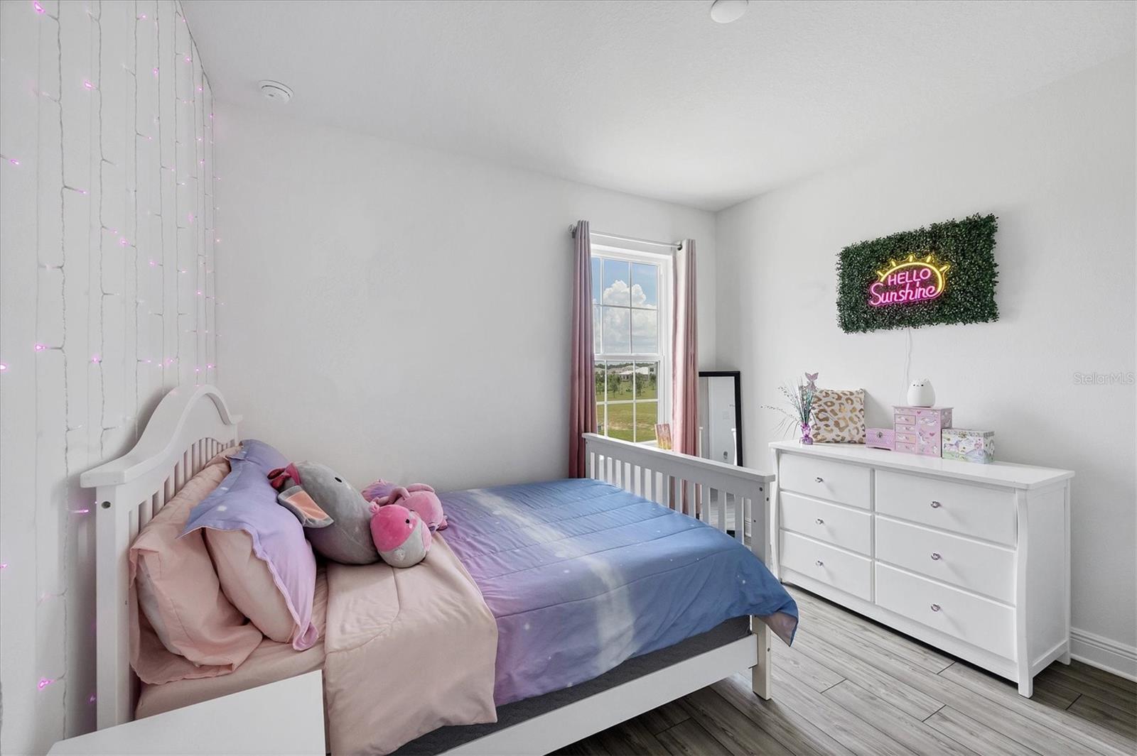 Image 23 of 52 For 9924 Crystal Isles Circle