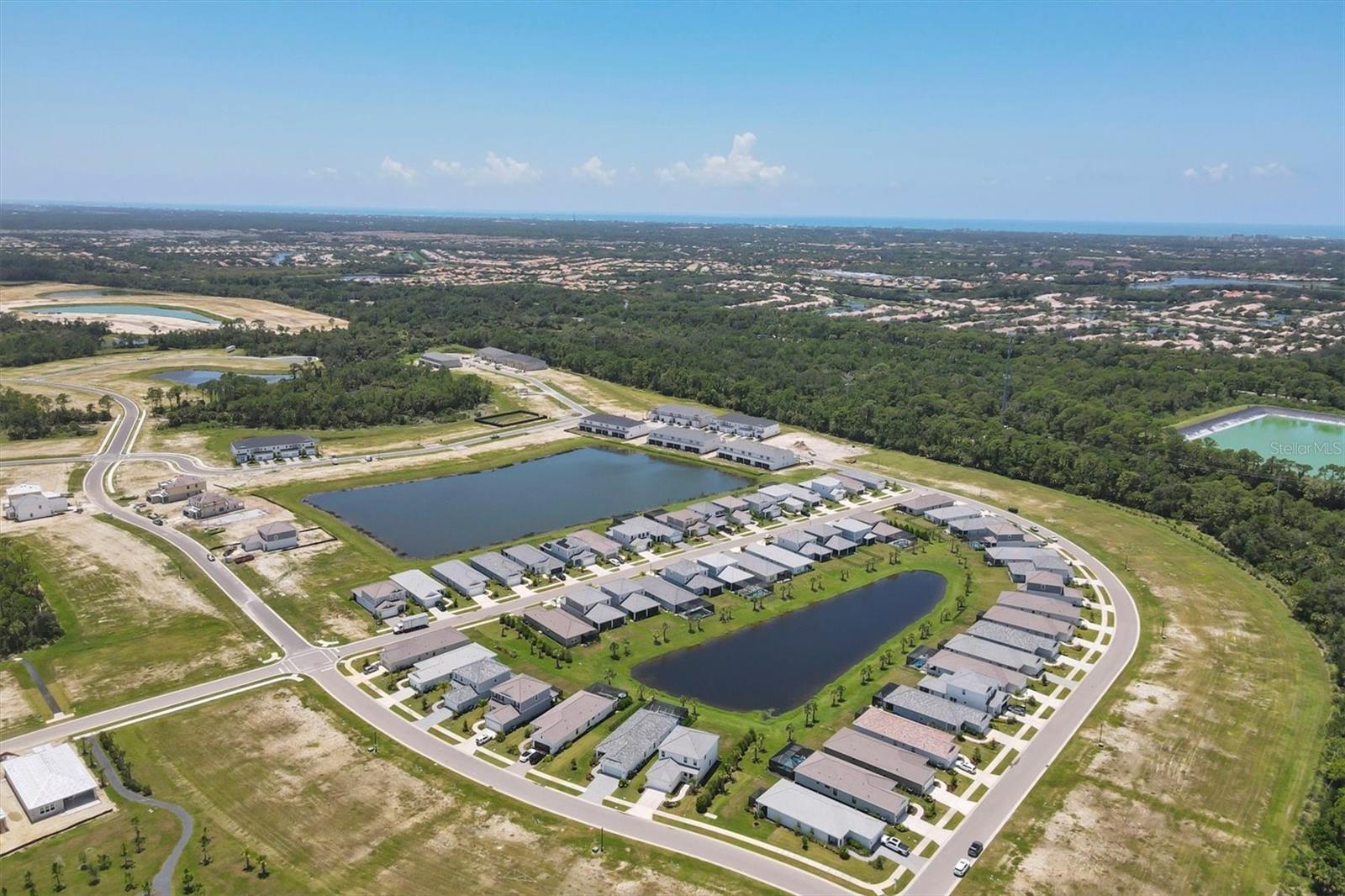 Image 36 of 52 For 9924 Crystal Isles Circle