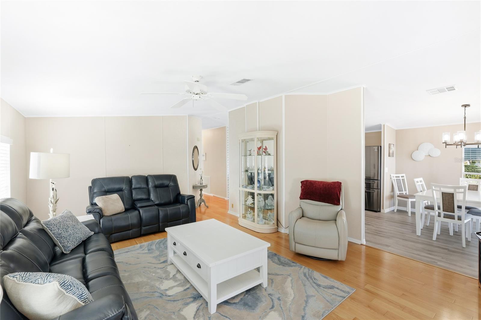 Image 12 of 31 For 1207 31st Avenue W