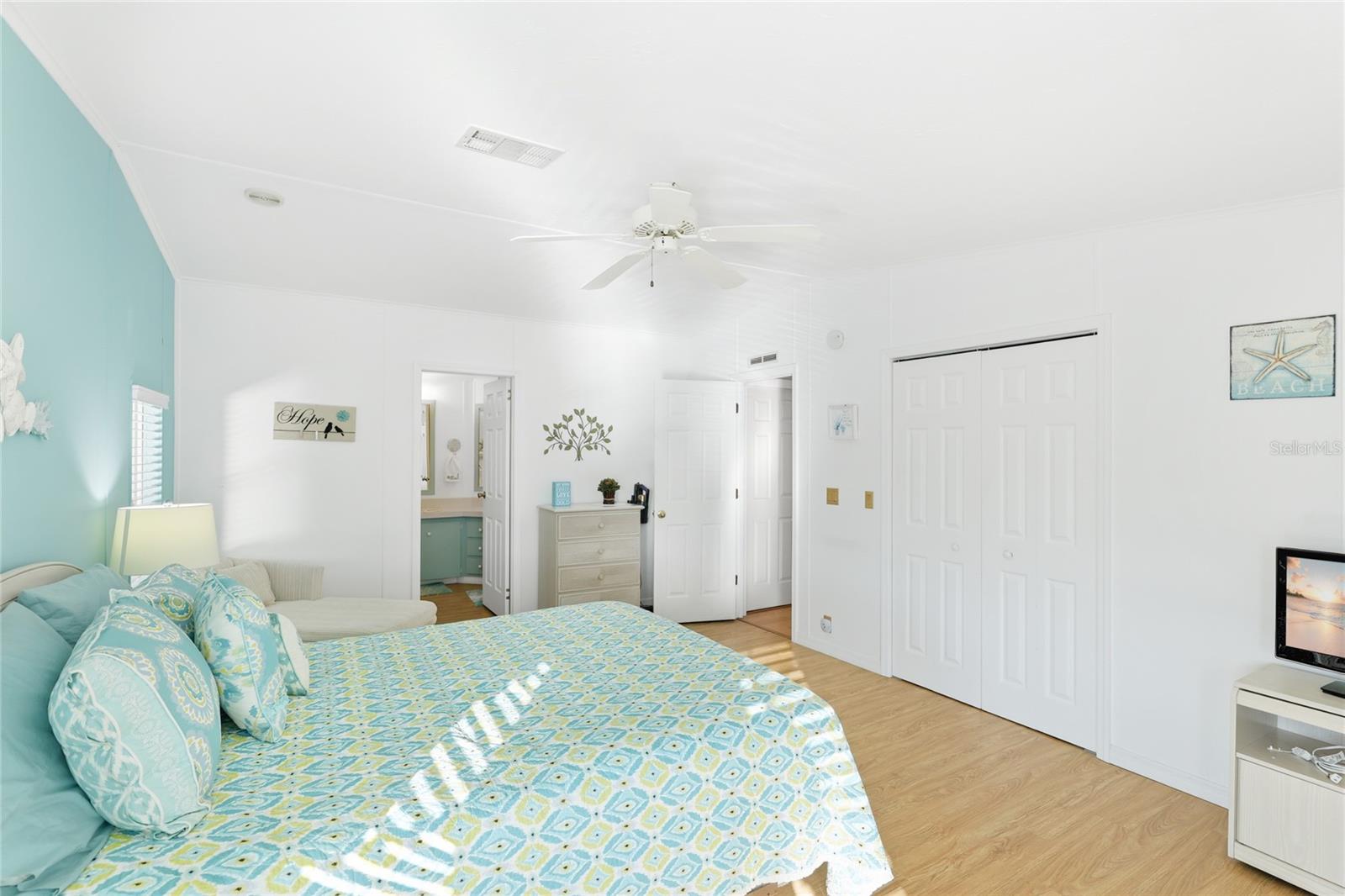 Image 19 of 31 For 1207 31st Avenue W