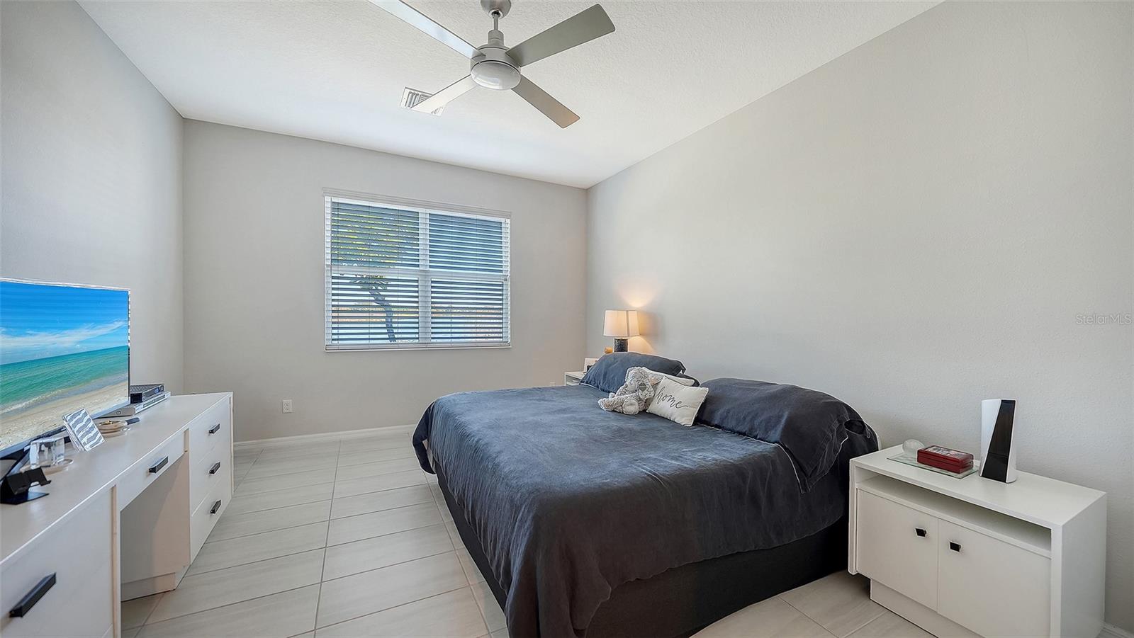 Image 26 of 63 For 3115 Trustee Avenue