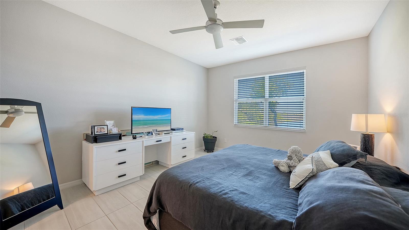 Image 27 of 63 For 3115 Trustee Avenue