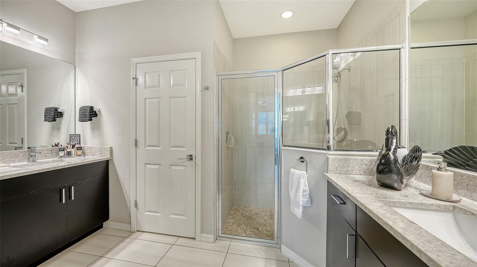 Image 30 of 63 For 3115 Trustee Avenue