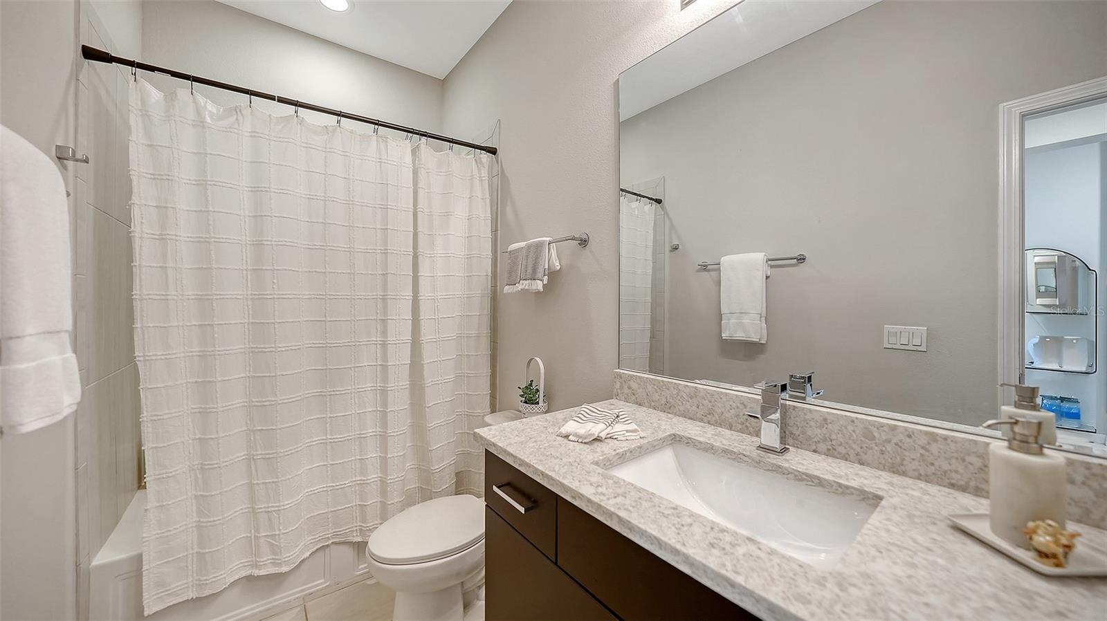 Image 35 of 63 For 3115 Trustee Avenue