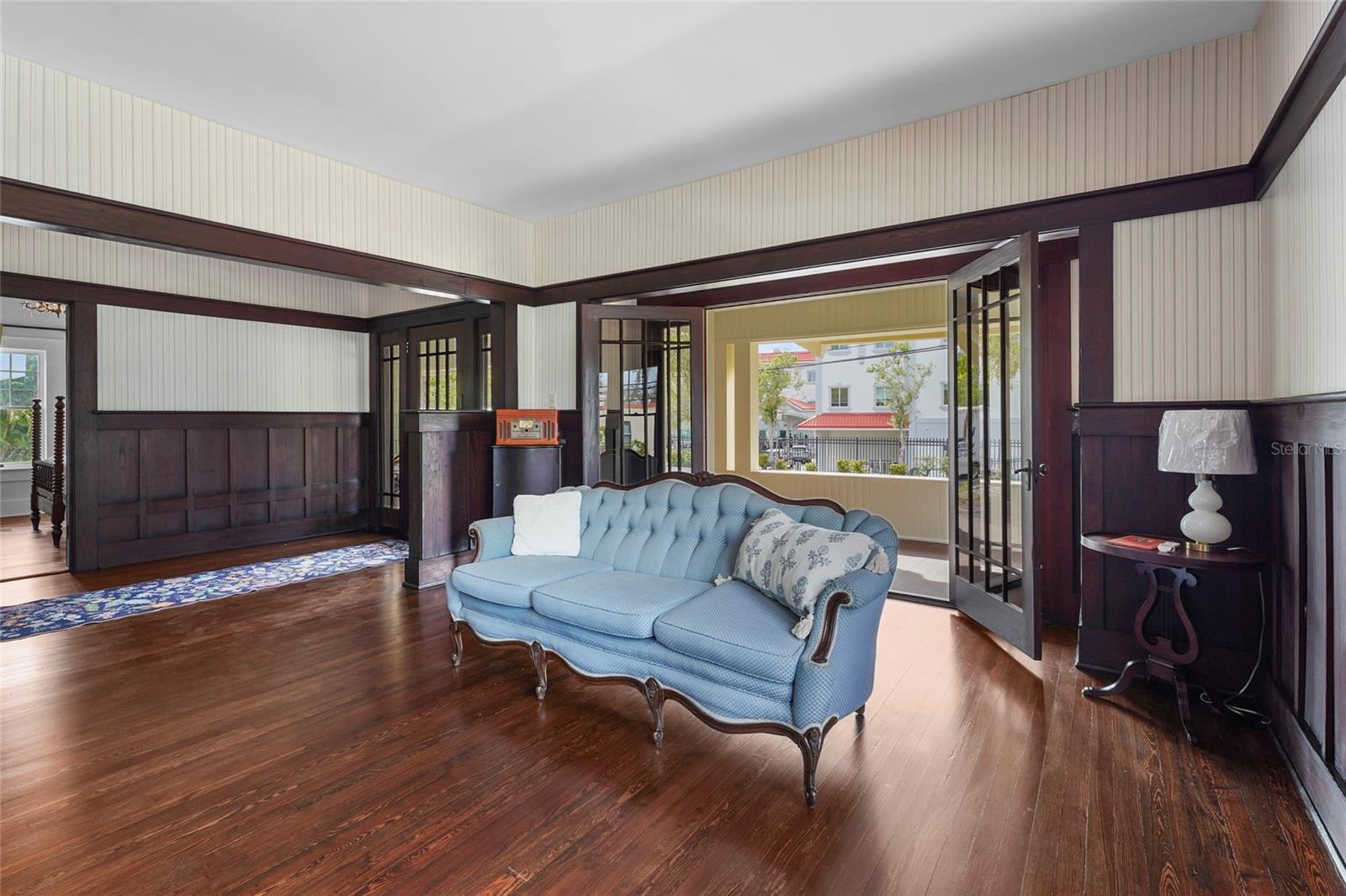 Image 19 of 57 For 1550 3rd Avenue W