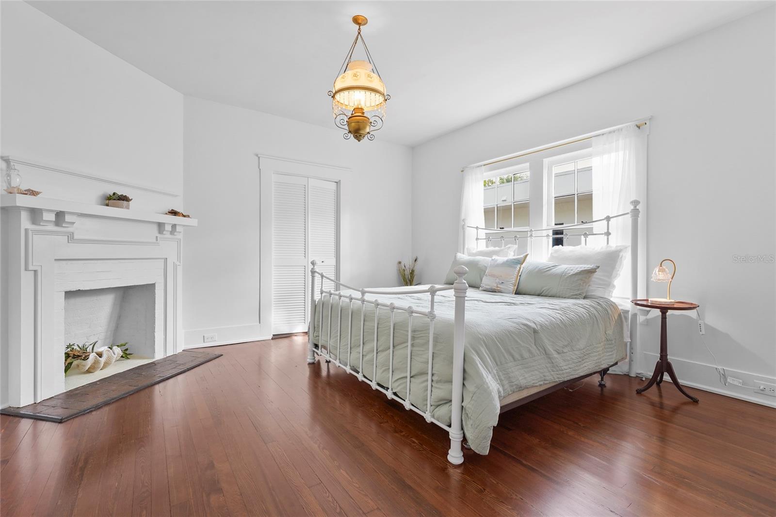 Image 30 of 57 For 1550 3rd Avenue W