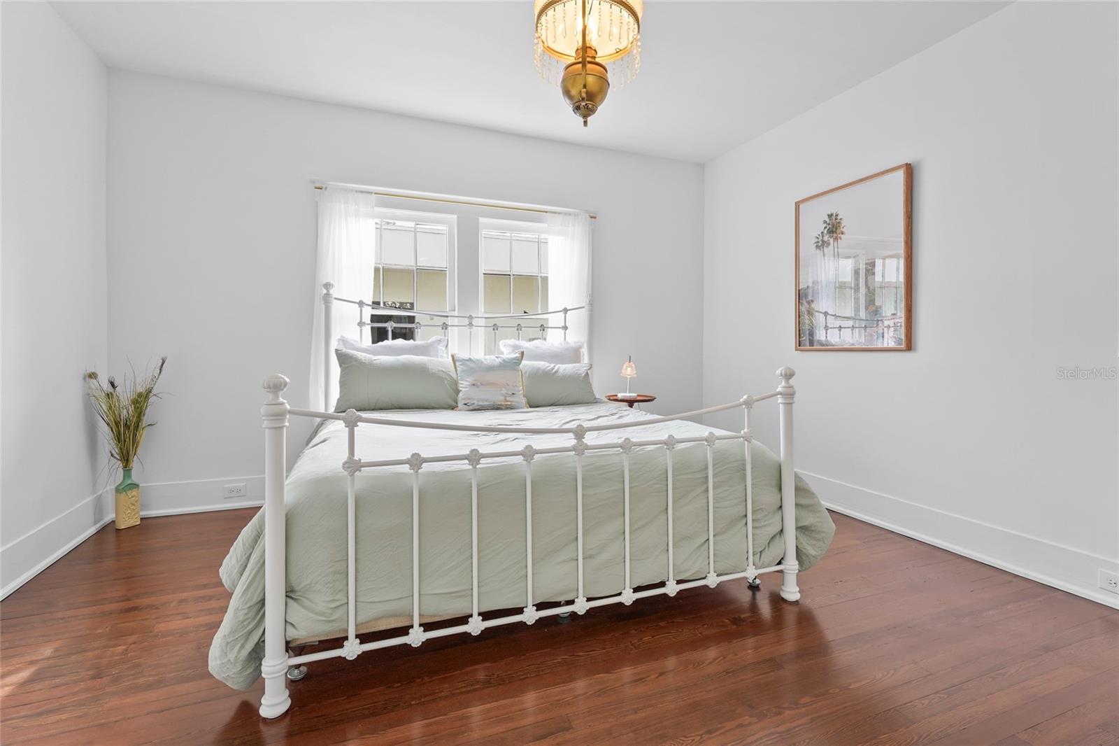 Image 31 of 57 For 1550 3rd Avenue W