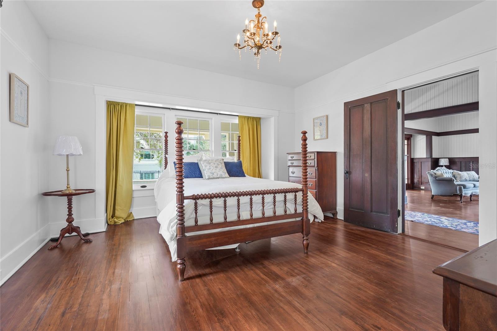 Image 35 of 57 For 1550 3rd Avenue W