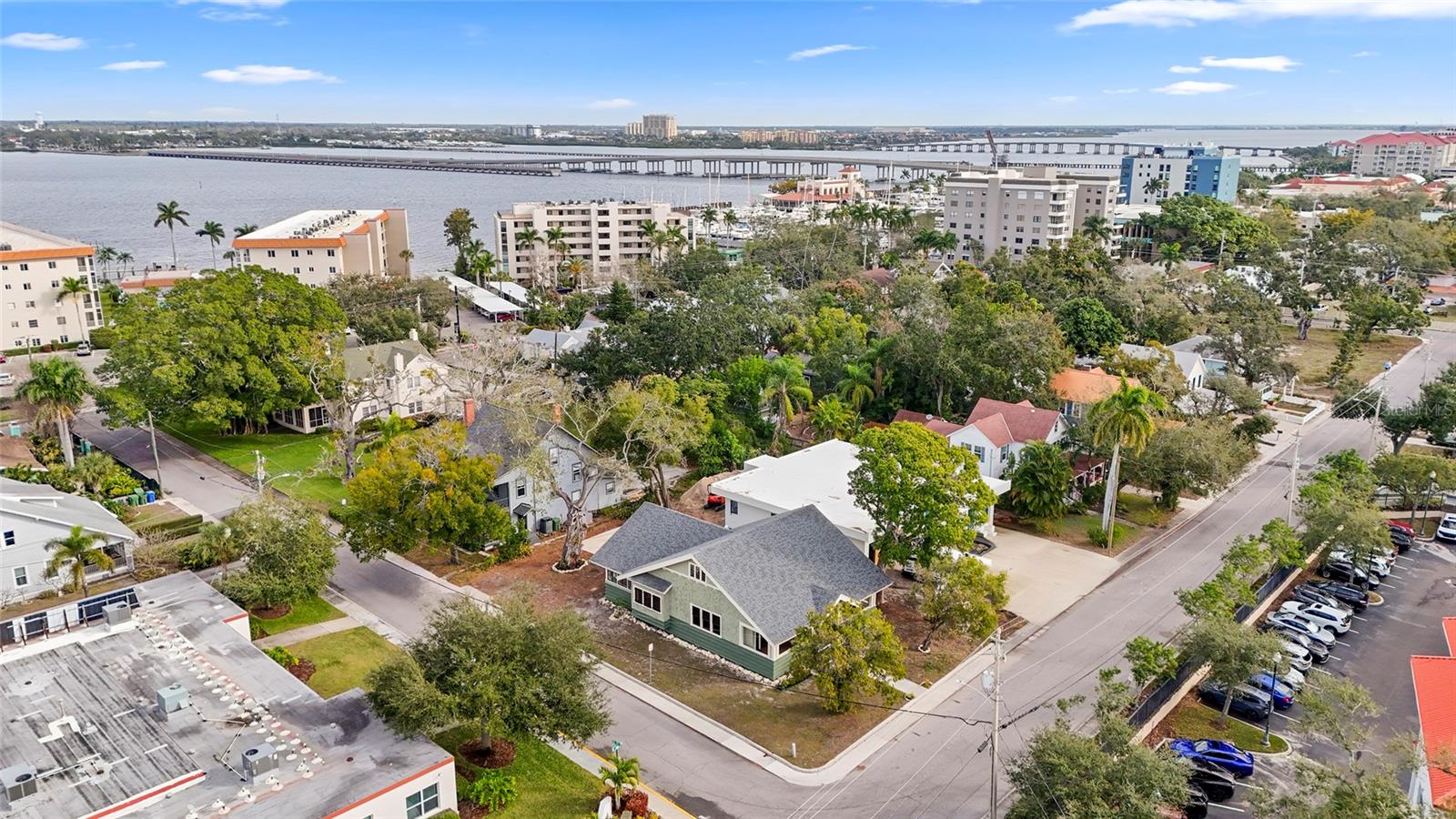 Image 45 of 57 For 1550 3rd Avenue W